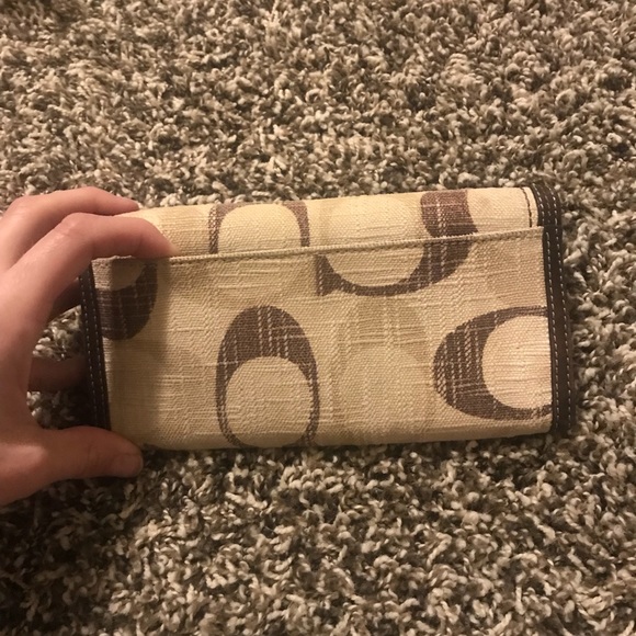 Coach wallet. - Picture 2 of 3